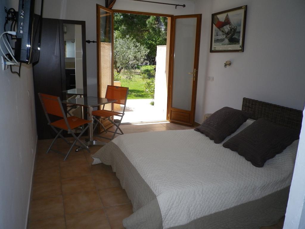 Chambres d'hôtes Villa Alizé Grimaud Quarto foto
